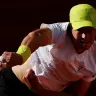 Fonseca enfrenta ex-top 10 Hurkacz na estreia de Paris