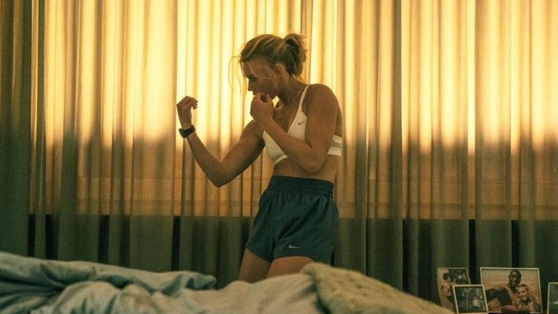O que ocorre no fim de Exterritorial? Compreenda a conclusão do filme.