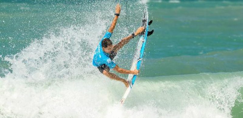 Israel Júnior virou nos minutos finais para ser campeão