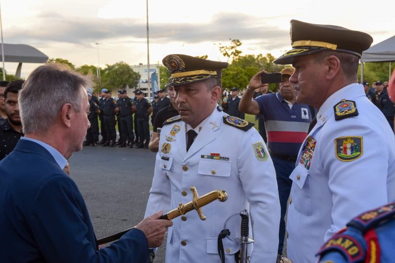 TRANSMISSAO DE COMANDO DA PM 8