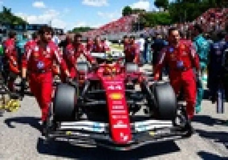 f1 hamilton sobre ferrari ha ideias que eu gostaria de aplicar e pessoas tem relutado 174767495279