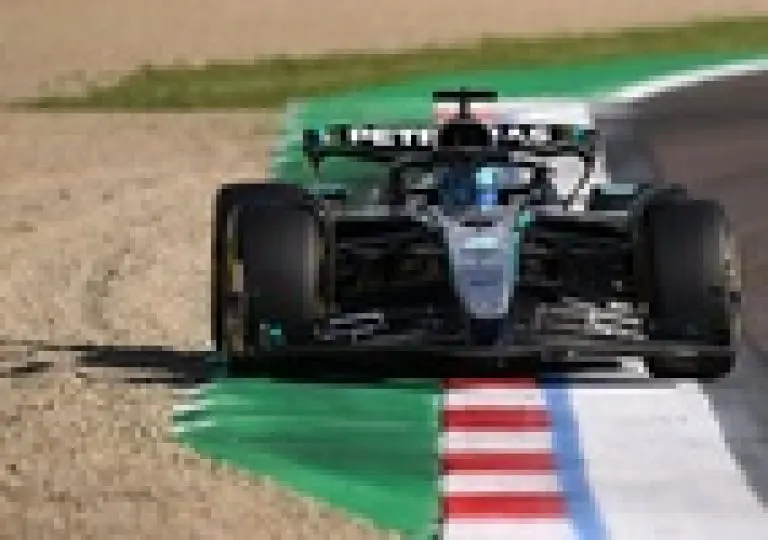 f1 russell diz que teve sorte terminando em 7 e que mercedes foi muito lenta 1747595990800 v2 142x10