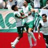 flaco lópez, do palmeiras, comemora gol no jogo contra o al ahly, pelo mundial