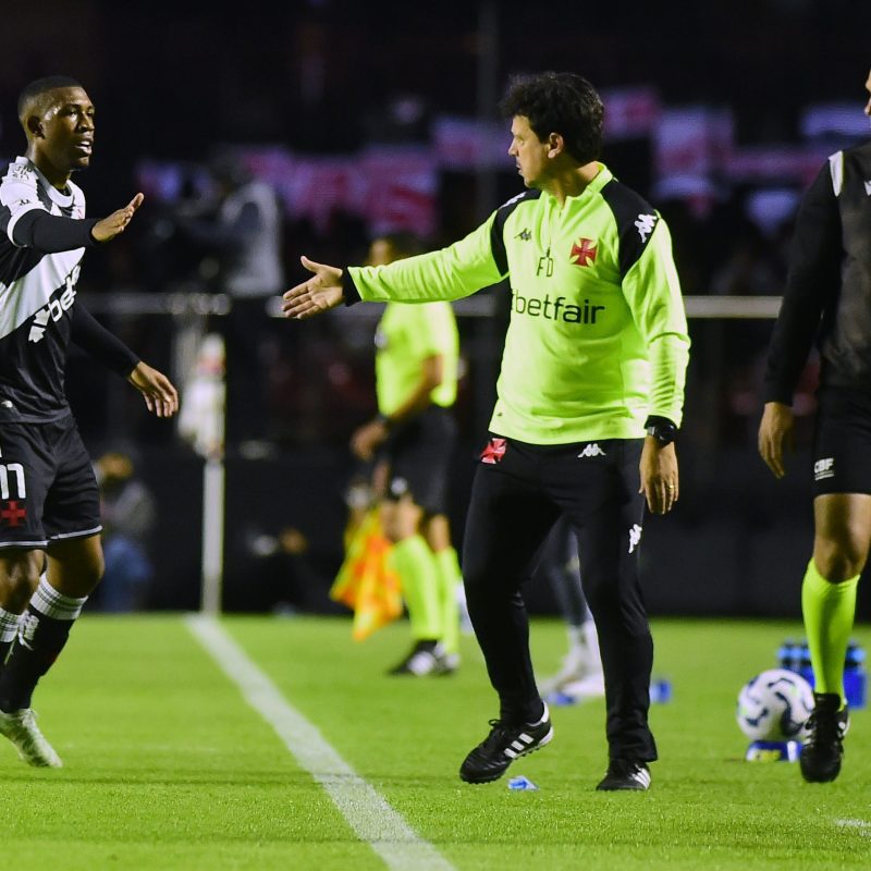 Análise: Vasco ignora o São Paulo e atua como mandante no Morumbi com a fórmula de Diniz | Vasco. 1 Análise: Vasco não toma conhecimento do São Paulo e joga como mandante no Morumbis ao estilo de Diniz | vasco