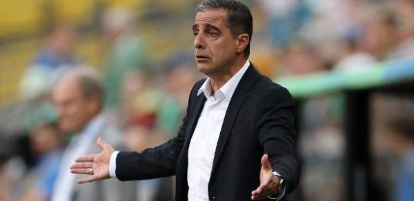 Renato Paiva, técnico do Botafogo, durante jogo contra o Seattle Sounders