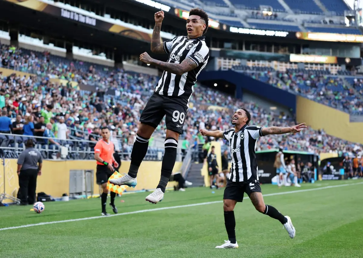 Botafogo faz o necessário contra rival inferior no grupo do Mundial, mas enfrenta dificuldades; confira a análise. 1 Botafogo cumpre dever contra adversário mais fraco no grupo do Mundial, mas passa sufoco; leia análise