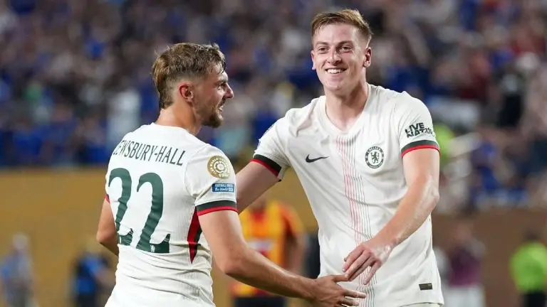 Chelsea vence Espérance e entra no caminho de Palmeiras e Botafogo no Mundial