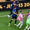 Dumfries, da Inter, e Acuña, do River Plate, protagonizaram uma confusão após o apito final