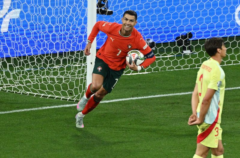 Cristiano Ronaldo esconde o rosto nos pênaltis e chora com título da Liga das Nações: "Dever cumprido" | futebol internacional