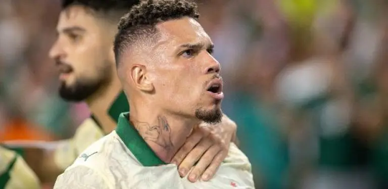 Paulinho comemora gol em Inter Miami x Palmeiras, jogo do Mundial