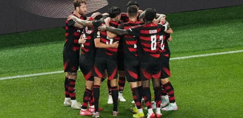 Flamengo pode sonhar com liderança do grupo após vitória? Colunistas opinam
