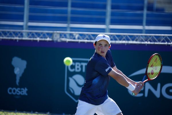 Mamede, Lino e Duda Carbone jogam finais de ITF no juvenil