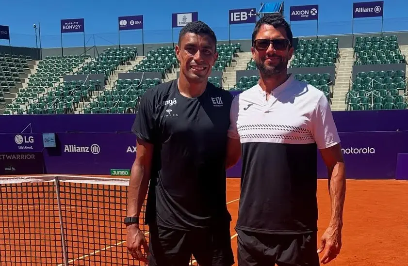 Monteiro anuncia o encerramento da parceria de sete anos com o técnico argentino. 1 Monteiro anuncia o fim da parceira de 7 anos com técnico argentino