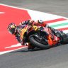 motogp: viñales surge no fim e lidera tl2 em mugello marcado por forte queda de quartararo; marc márquez é 3º