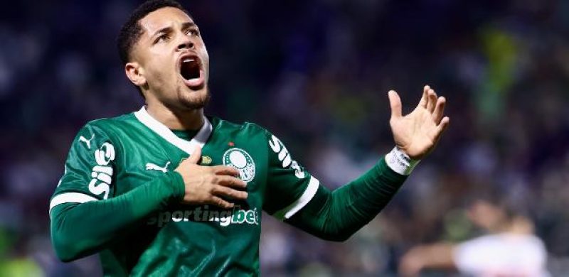 Vitor Roque é um dos destaques do Palmeiras
