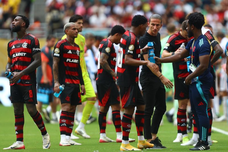 Os erros do Flamengo contra o Bayern são a consequência do encontro com a elite do jogo | blog do mansur