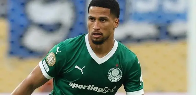 Murilo, zagueiro do Palmeiras, durante jogo contra o Porto no Mundial de Clubes