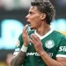 Palmeiras martela no fim, mas para em goleiro e empata com Porto