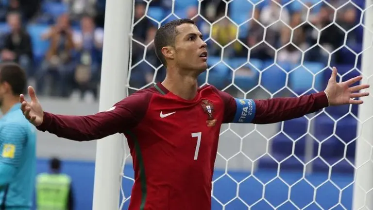 Cristiano Ronaldo em ação com a camisa de Portugal (Foto:Kirill Venediktov, Wikimedia Commons, Reprodução)