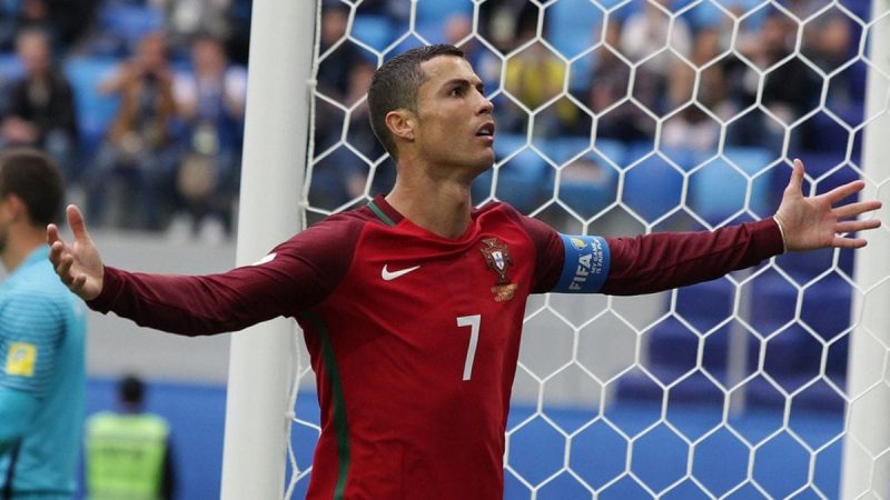 Cristiano Ronaldo em ação com a camisa de Portugal (Foto:Kirill Venediktov, Wikimedia Commons, Reprodução)