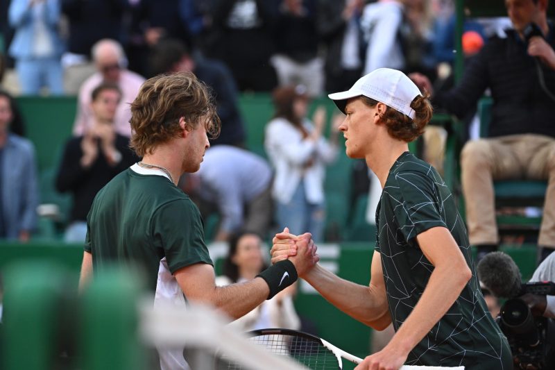 Rublev é só elogios para Sinner e o coloca como principal favorito