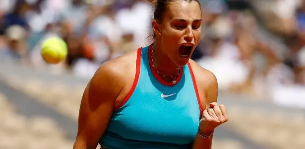 Aryna Sabalenka nas quartas de final de Roland Garros em 2025