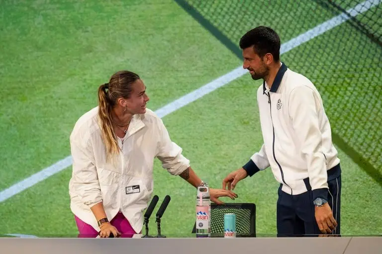 Sabalenka treina com Djokovic e Sinner: "Outro nível de intensidade"