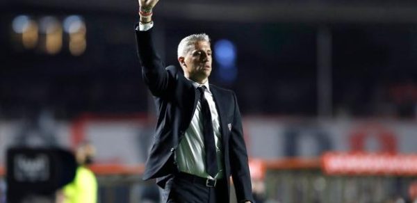 São Paulo vê Crespo por detalhes e já tem acordo por dívida antiga