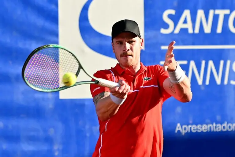 Sell perde set-points e cai na semifinal de challenger nos EUA