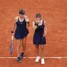 Stefani leva virada de dupla número 1 do mundo e para nas oitavas