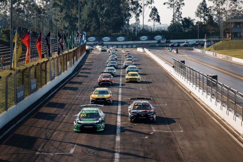 stock car: pilotos saem na bronca com motores após etapa do velopark; saiba mais