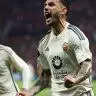Leandro Paredes, da Roma, comemora gol diante do Bayer Leverkusen na Liga Europa
