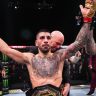Ilia Topuria nocauteou Charles do Bronx no UFC 317