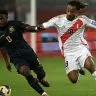 Com Valencia em campo, Equador empata com o Peru e confirma vaga na Copa do Mundo 
