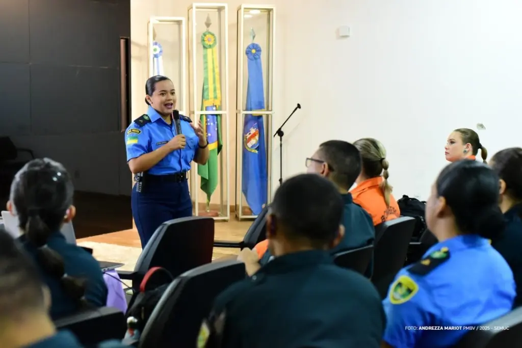 Patrulha Maria da Penha participa de curso nacional sobre suporte a mulheres em situações de violência. 1 7b9759e1ce75c52e43e10451b58af727