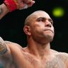 Alex Poatan já foi campeão em duas categorias no UFC