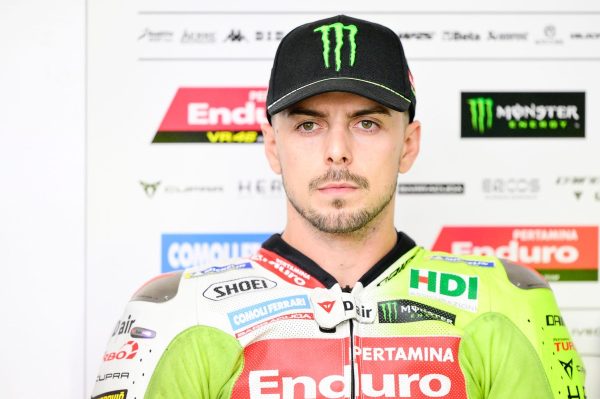 Ameaçado por Acosta na VR46 Ducati, di Giannantonio 'manda recado' ao rival: Deveria se concentrar no próprio trabalho
