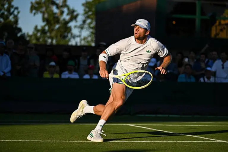 Após fiasco em RG, espanhóis têm melhor Wimbledon em desde 2017