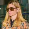 Carolina Dieckmmann desembarca no Brasil após passar últimos dias ao lado de Preta Gil | Famosos