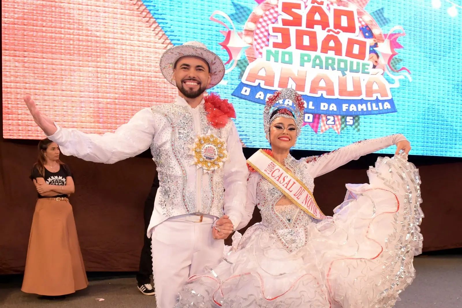 Realeza Junina é escolhida durante a abertura do São João no Parque Anauá 2025. 1 Casal de noivos segundo lugar