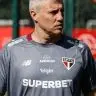 Hernán Crespo comanda treino do São Paulo