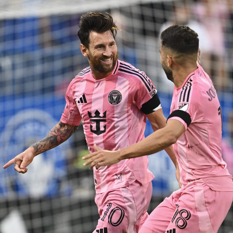 Com dois gols brilhantes de Messi, Inter Miami triunfa na volta à MLS após a Copa do Mundo de Clubes; confira | futebol internacional 1 Com dois golaços de Messi, Inter Miami vence na volta à MLS após Copa do Mundo de Clubes; veja | futebol internacional