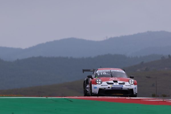 Comparatto e Leist conquistam o segundo lugar na etapa Endurance da Porsche Cup em Algarve