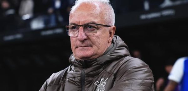 Corinthians mostra nova postura após clássico apático e dura no vestiário