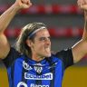 Spinelli marcou um dos quatro gols da vitória acachapante dos equatorianos por 4 a 0