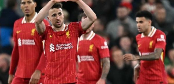 Diogo Jota, atacante do Liverpool, morre em acidente de trânsito