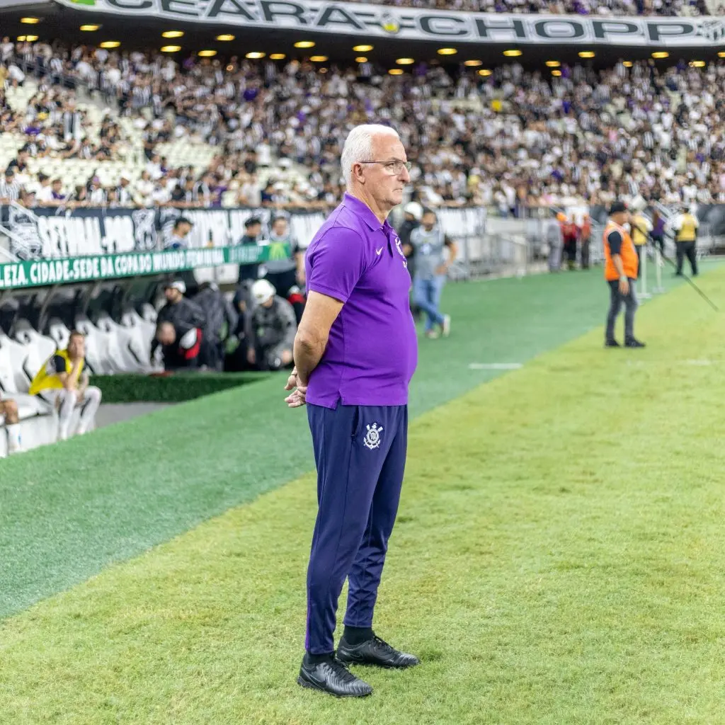 Dorival exalta vitória, mas alerta para pontuação do Corinthians: "Aquém do que precisamos" | corinthians