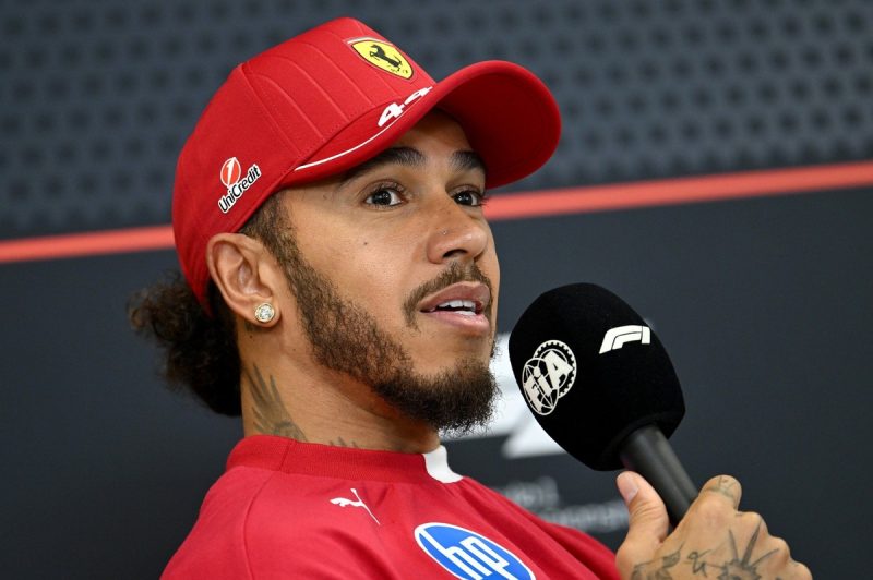 F1: Hamilton revela "grande impulso" em trabalho com a Ferrari para 2026