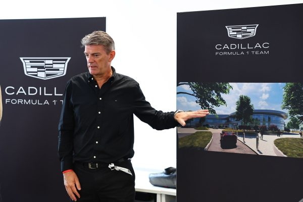 F1: Keanu Reeves será protagonista do novo documentário da Cadillac