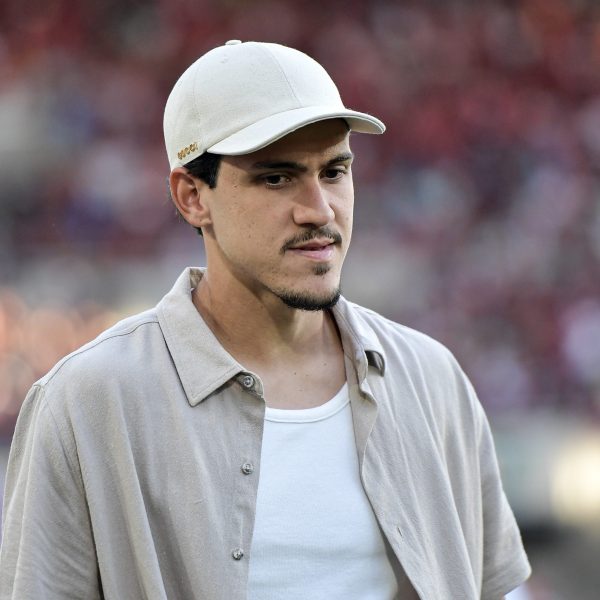 Filipe Luís detona postura de Pedro no Flamengo: "Atitude lamentável, beirou o ridículo" | flamengo